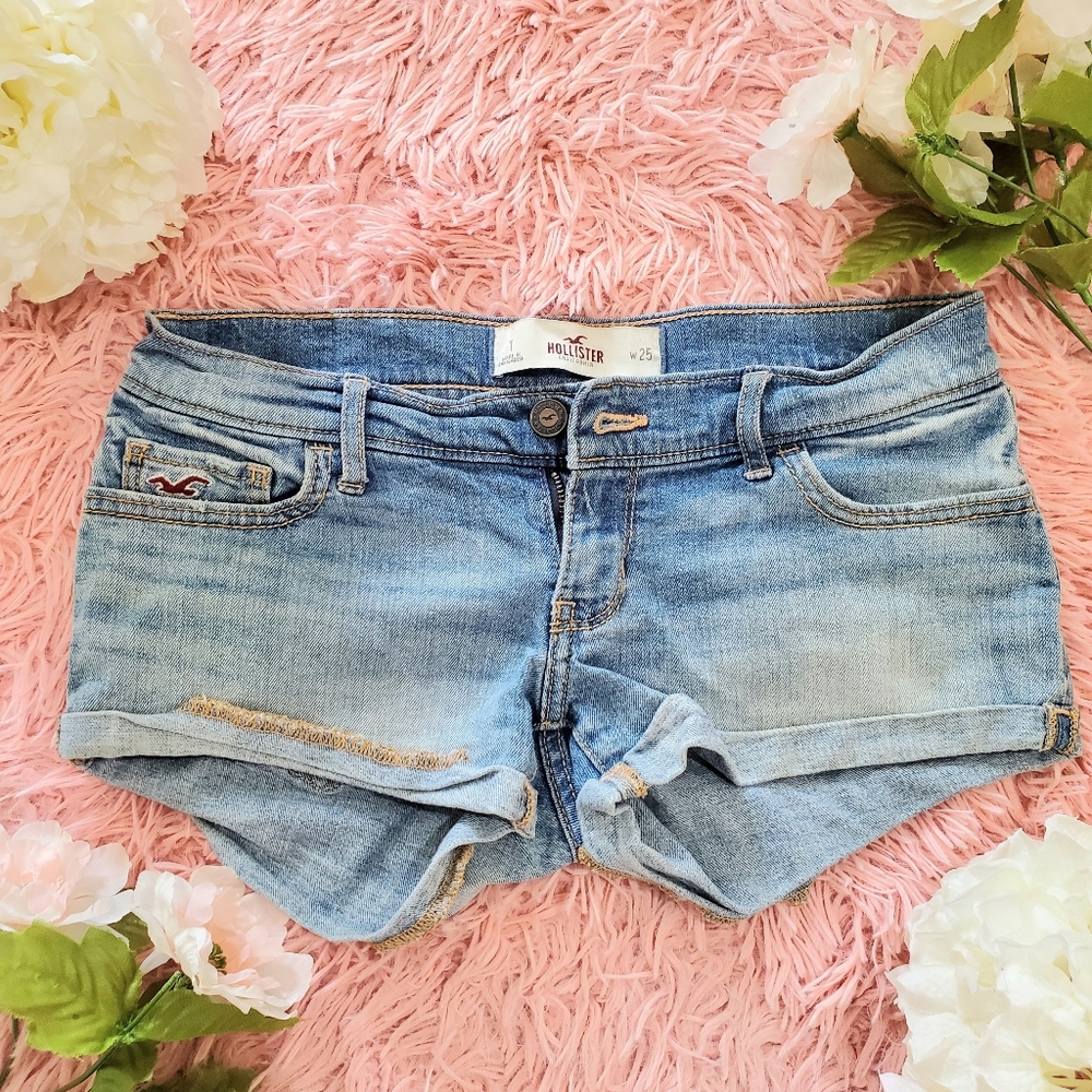 Hollister  jean shorts
